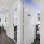 Queens Place - 3 Bedroom Apartment