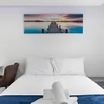 Queens Place - 3 Bedroom Apartment